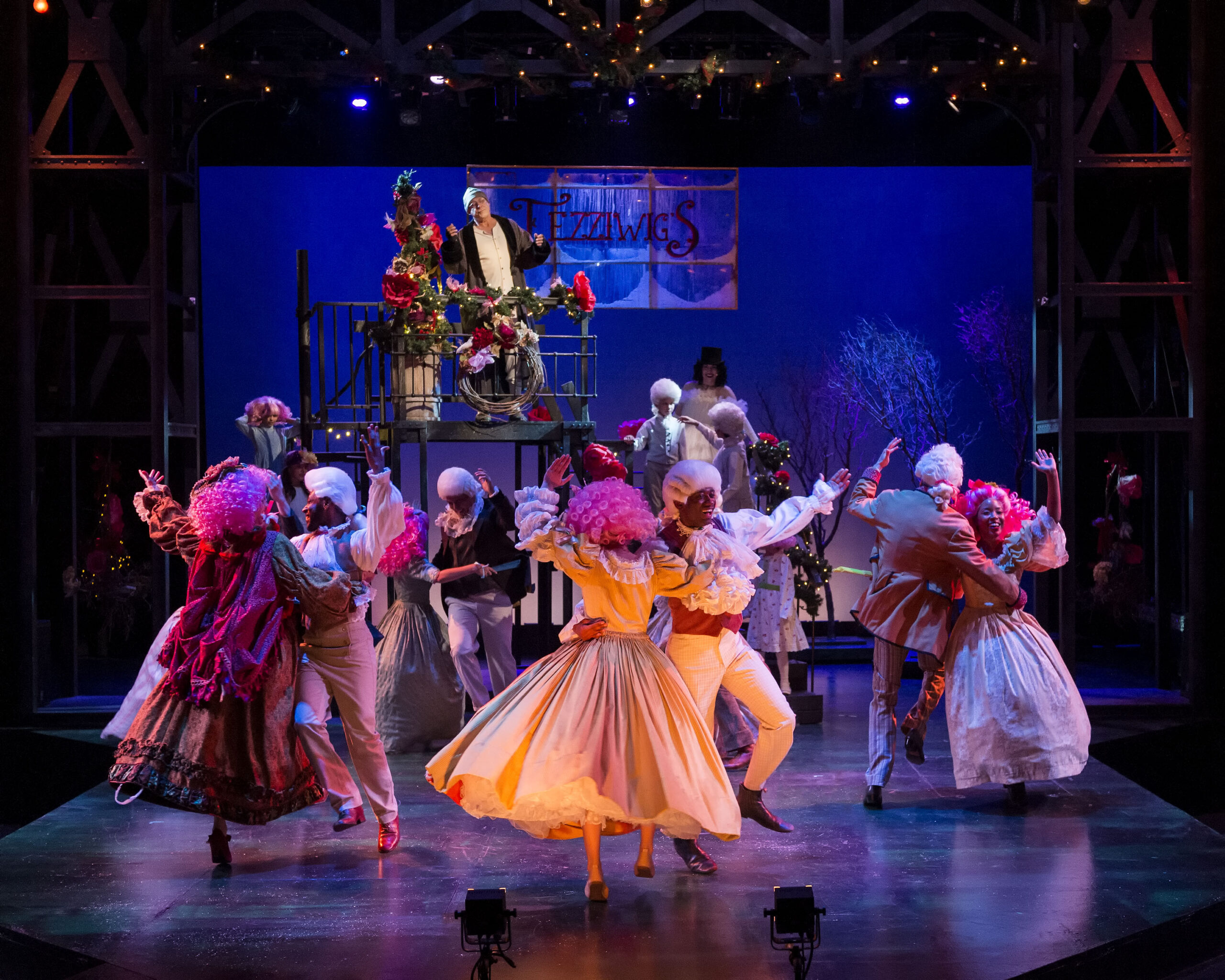 A noise within a christmas carol guide